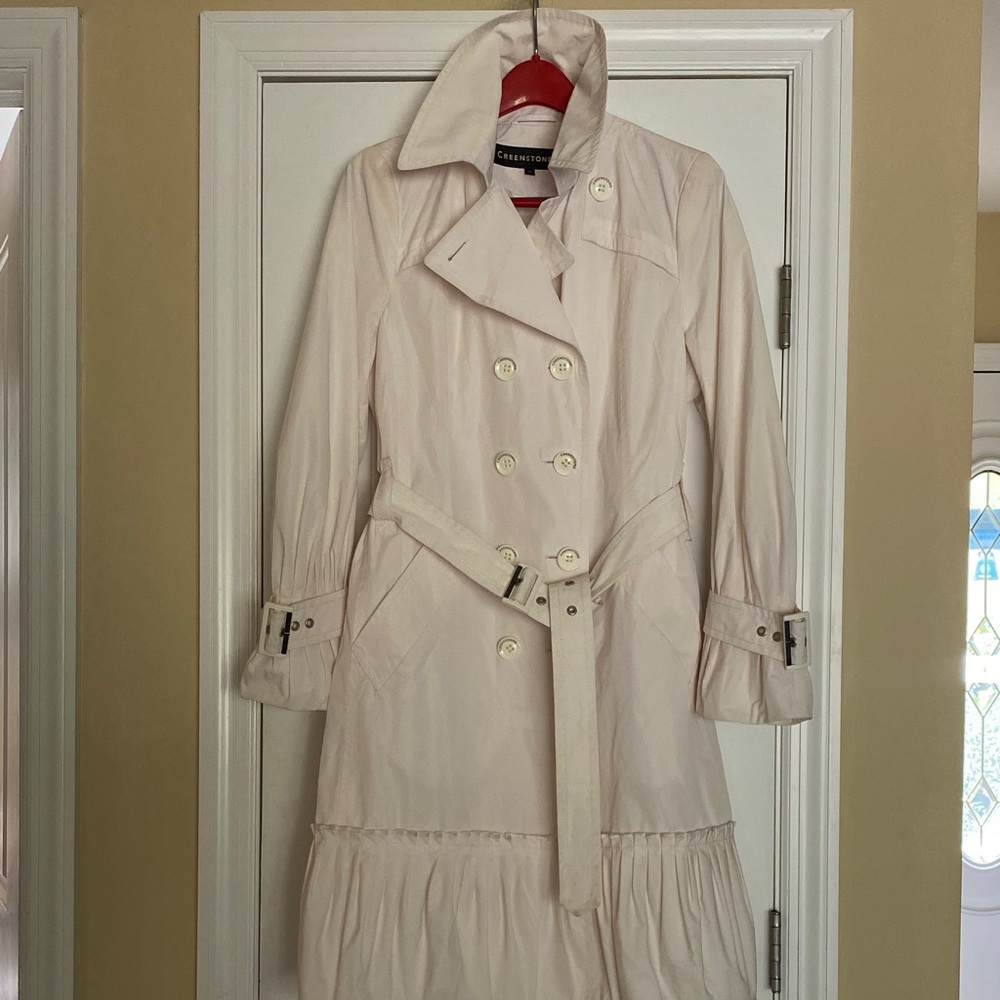 Creenstone Logo Button and Lining Trench Coat Never Used